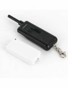 Set radiocomanda cu unitate receptoare,
doua canale si telecomanda cu doua butoane, cu cod saritor. Comanda online pe RFPro.ro. 2