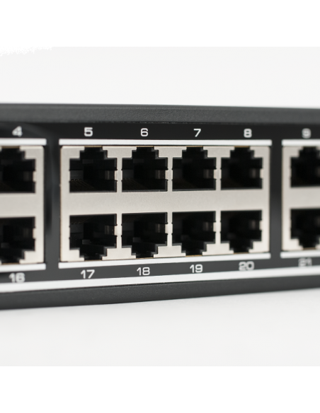 Switch gigabit cu 24 porturi ethernet 10/100/1000Mbps cu carcasa metalica. Comanda online pe RFPro.ro.