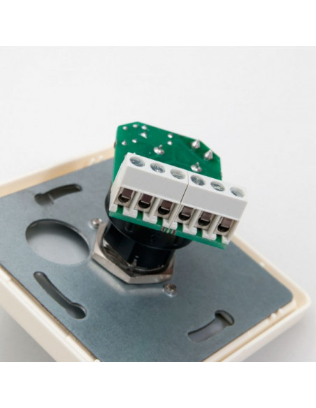 Controler de acces,  cu cheie. Comanda online pe RFPro.ro.