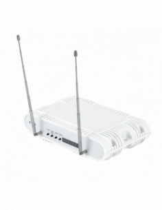 Repetor de semnale RF utilizat la  extinderea razei de acoperire a sistemului de apel wireless. Comanda online pe RFPro.ro.